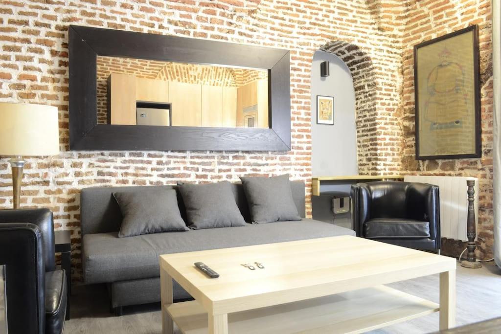 Cozy Loft - Royal Palace Мадрид Экстерьер фото